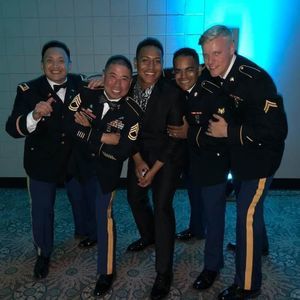 Meet your Posher, Raymond